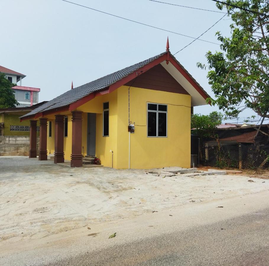 Room Stay Tok Wan 2 Kampung Kuala Besut Ngoại thất bức ảnh
